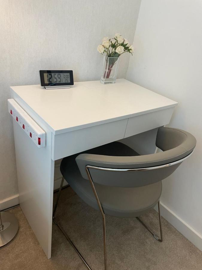 Shared Apartment In Central 런던 외부 사진